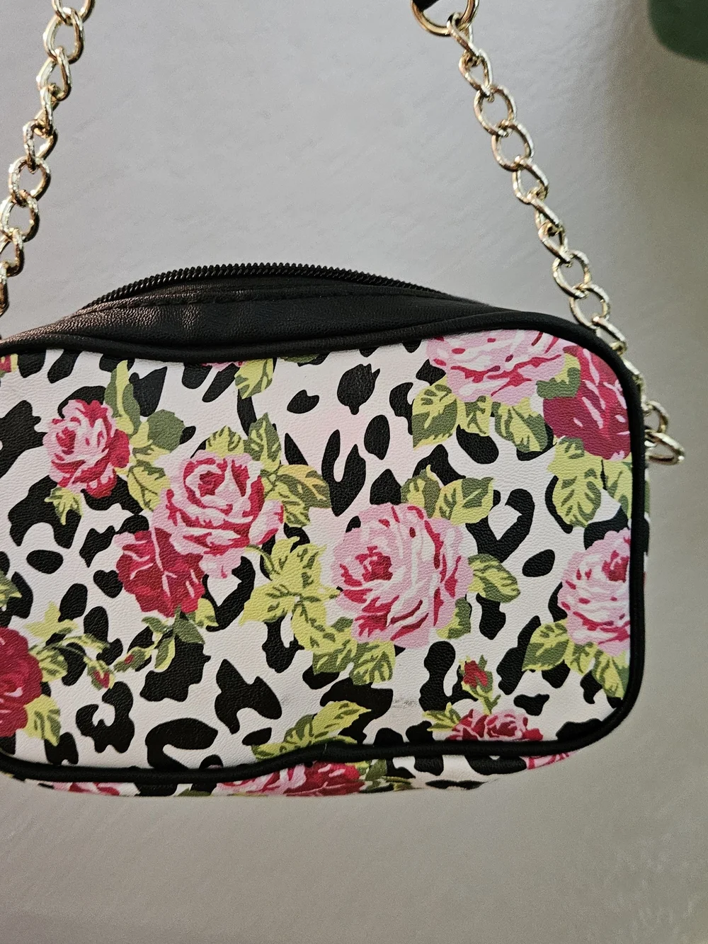 Luv Betsey Johnson Cheetah Rose Floral Crossbody Bag Like New